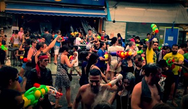 songkran in phuket